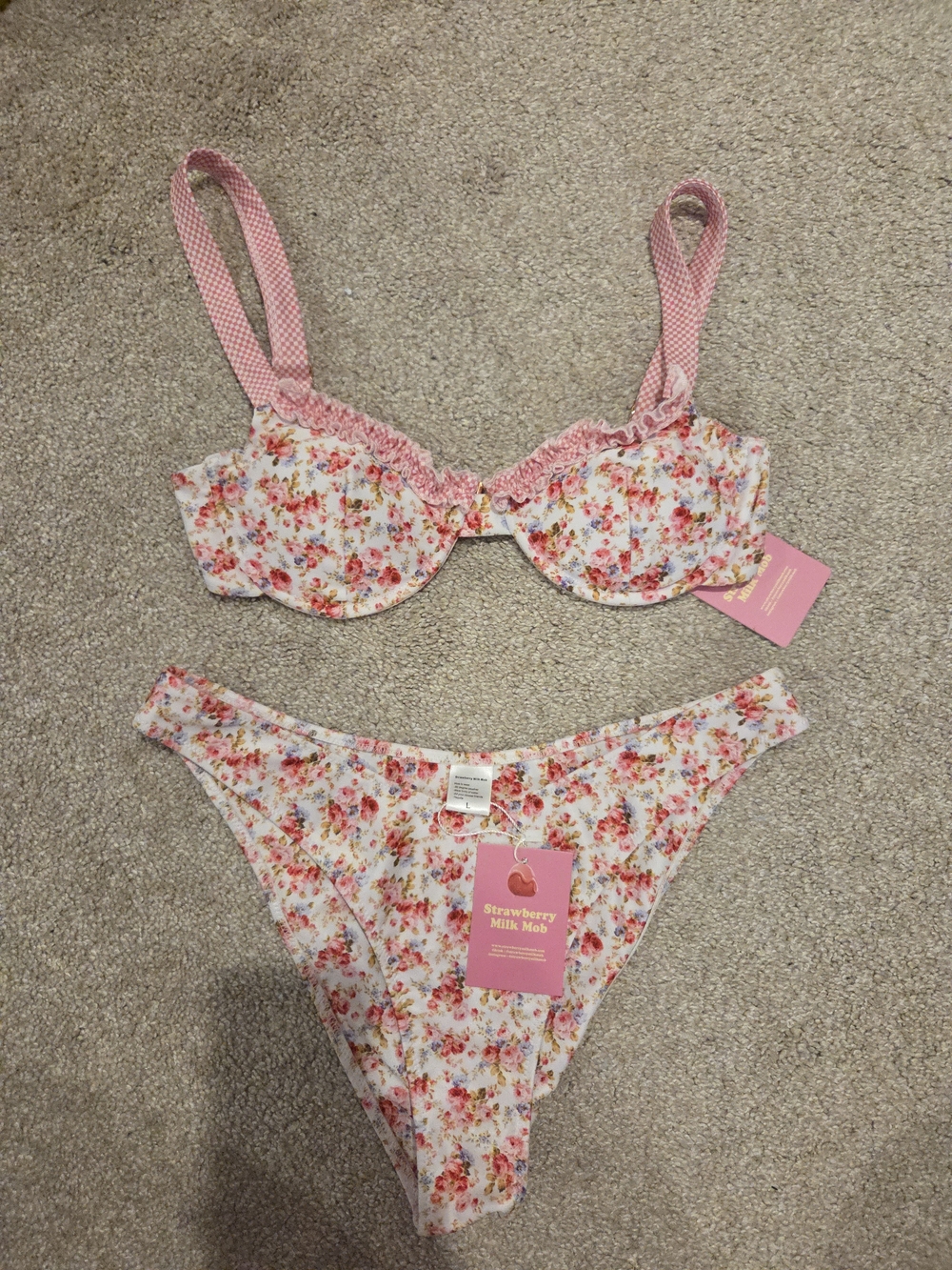 Strawberry Milk Mob Floral Pink Underwire Bikini Set